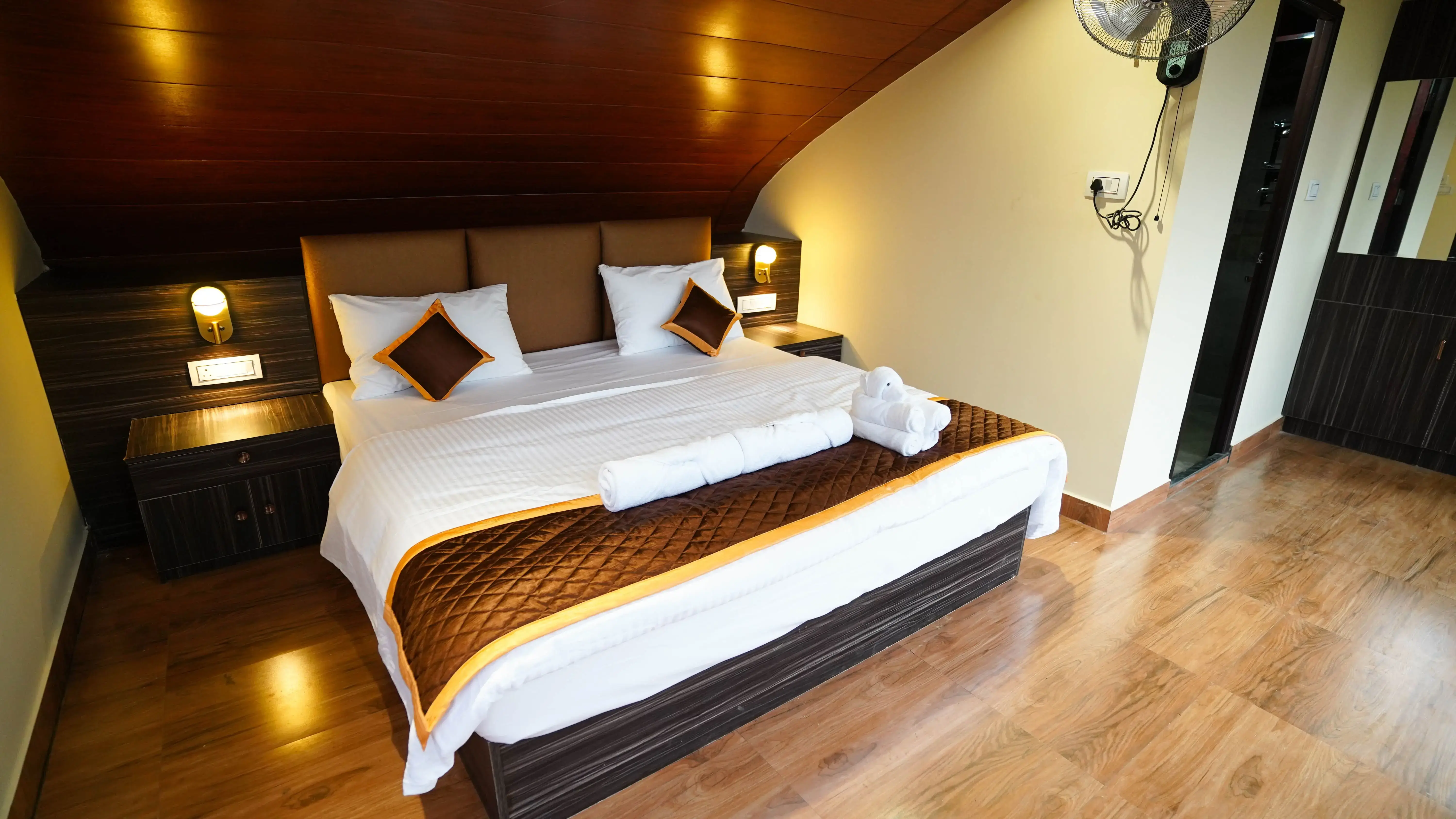 ERA Resorts Kodaikanal best resorts in kodaikanal for family Mountain Breeze G1 sub 4